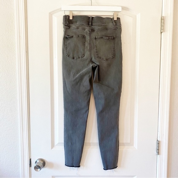 SPANX Vintage Gray Ankle Stretch Jeans - Picture 12 of 14